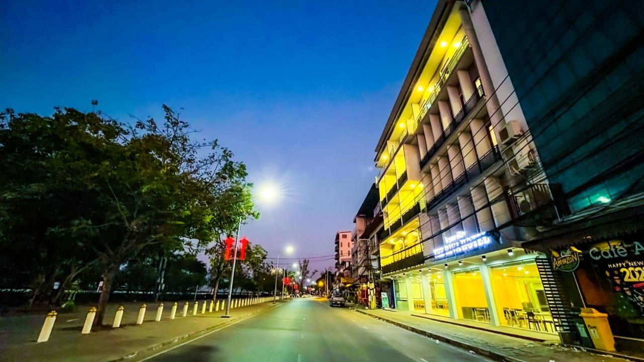The Riva Vientiane Hotel Exterior foto
